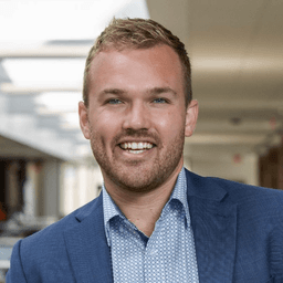 Dr. Cayman Seagraves